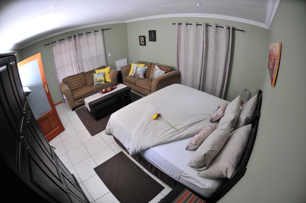 Summer Garden Guest House  Benoni Exterior foto